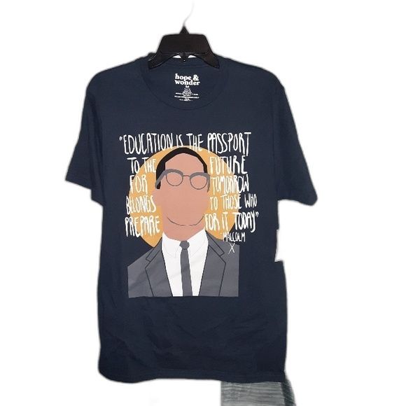 Hope & Wonder Medium Navy Graphic T-Shirt NWT - Picture 1 of 5